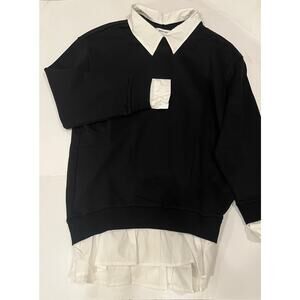 Urban Revivo Sweatshirt with White Collar